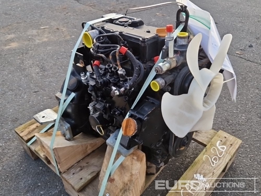 Yanmar 3TNV76 - Motor: das Bild 2 Yanmar 3TNV76 - Motor: das Bild 2