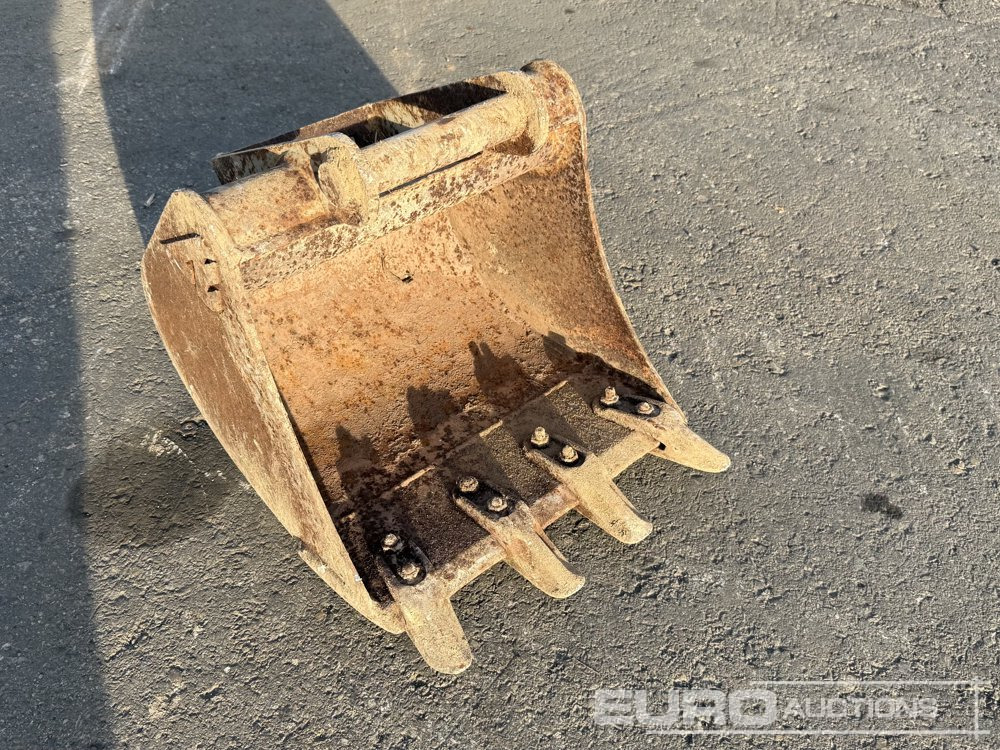 16' Digging Bucket to Suit 1-3 Ton Excavator - Baugeräte: das Bild 1 16' Digging Bucket to Suit 1-3 Ton Excavator - Baugeräte: das Bild 1