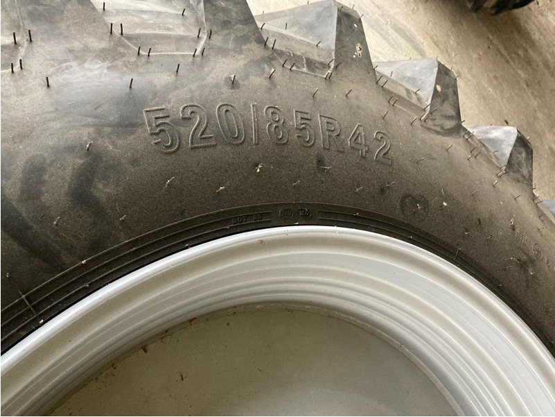 Amazone Komplettrad 520/85R42 2x - Pflanzenschutzspritze: das Bild 4 Amazone Komplettrad 520/85R42 2x - Pflanzenschutzspritze: das Bild 4