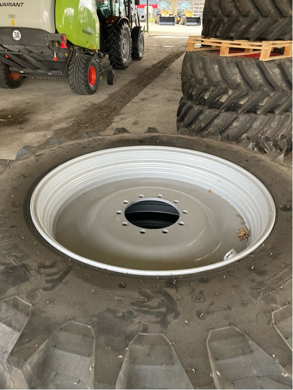 Amazone Komplettrad 520/85R42 2x - Pflanzenschutzspritze: das Bild 3 Amazone Komplettrad 520/85R42 2x - Pflanzenschutzspritze: das Bild 3