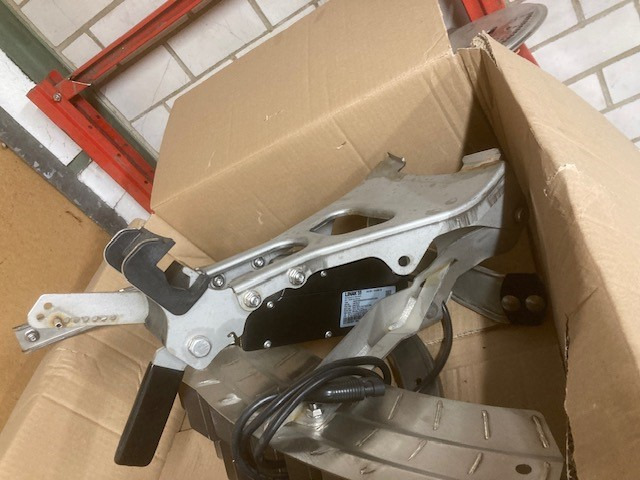 Amazone Limiter rechts - Pflanzenschutzspritze: das Bild 1 Amazone Limiter rechts - Pflanzenschutzspritze: das Bild 1