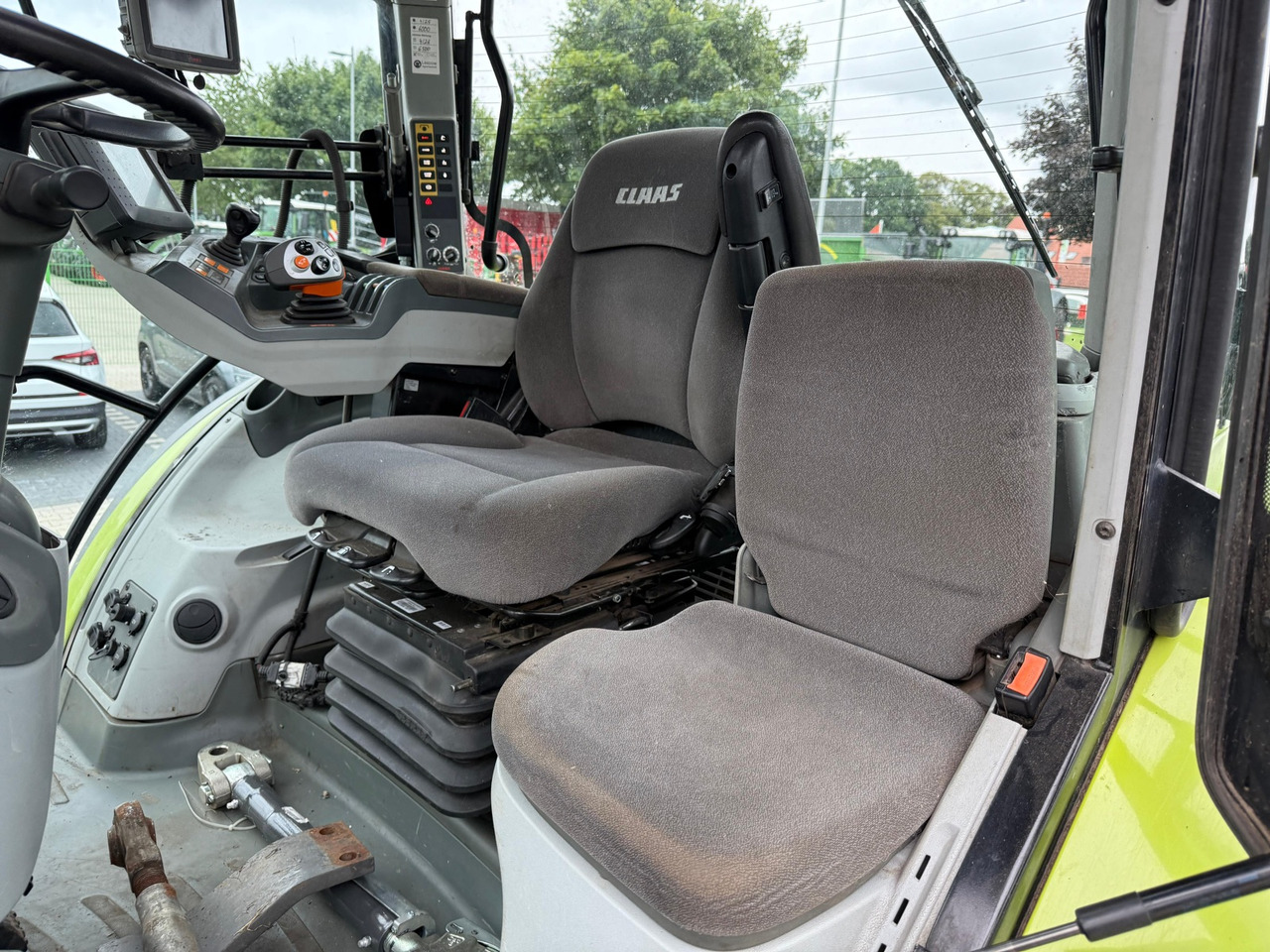 Traktor Claas Arion 650 C-Matic: das Bild 13 Traktor Claas Arion 650 C-Matic: das Bild 13