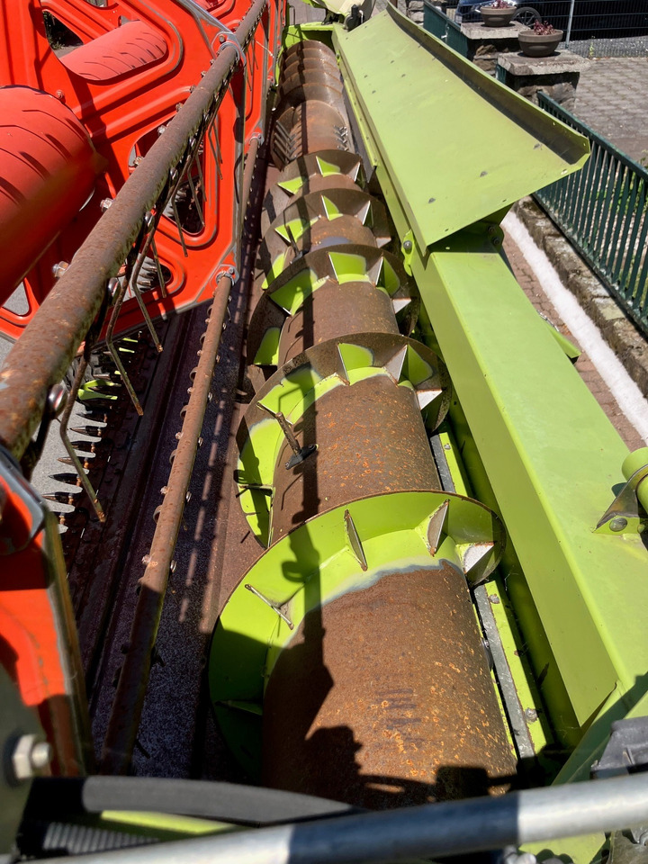 Claas Lexion 480 Terra Trac - Mähdrescher: das Bild 3 Claas Lexion 480 Terra Trac - Mähdrescher: das Bild 3