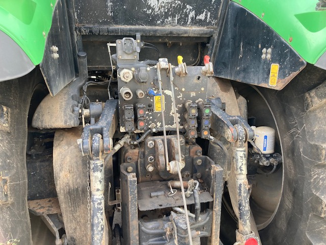 Traktor Deutz-Fahr Agrotron 7230 TTV: das Bild 8