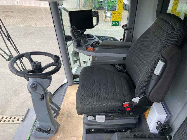 Fendt 6335C Stage 5 - Mähdrescher: das Bild 2 Fendt 6335C Stage 5 - Mähdrescher: das Bild 2