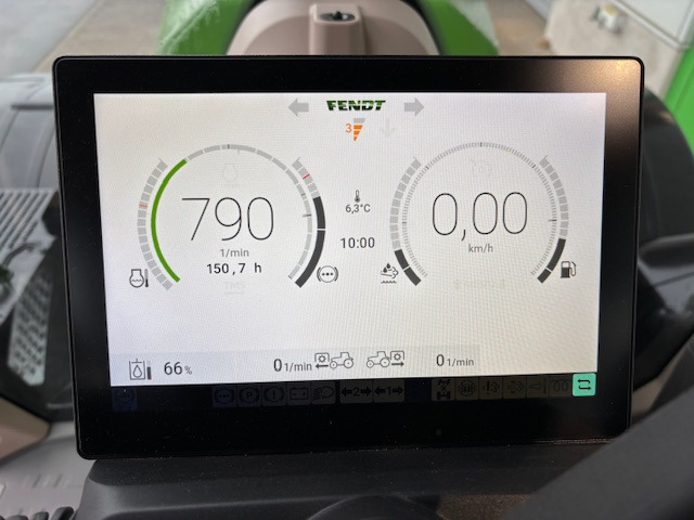 Fendt 724 Vario Gen7 Power Setting2 - Traktor: das Bild 2 Fendt 724 Vario Gen7 Power Setting2 - Traktor: das Bild 2