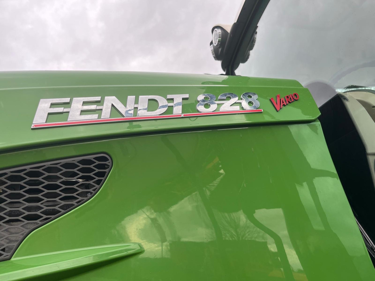 Fendt 828 Vario ProfiPlus Garantie - Traktor: das Bild 3 Fendt 828 Vario ProfiPlus Garantie - Traktor: das Bild 3