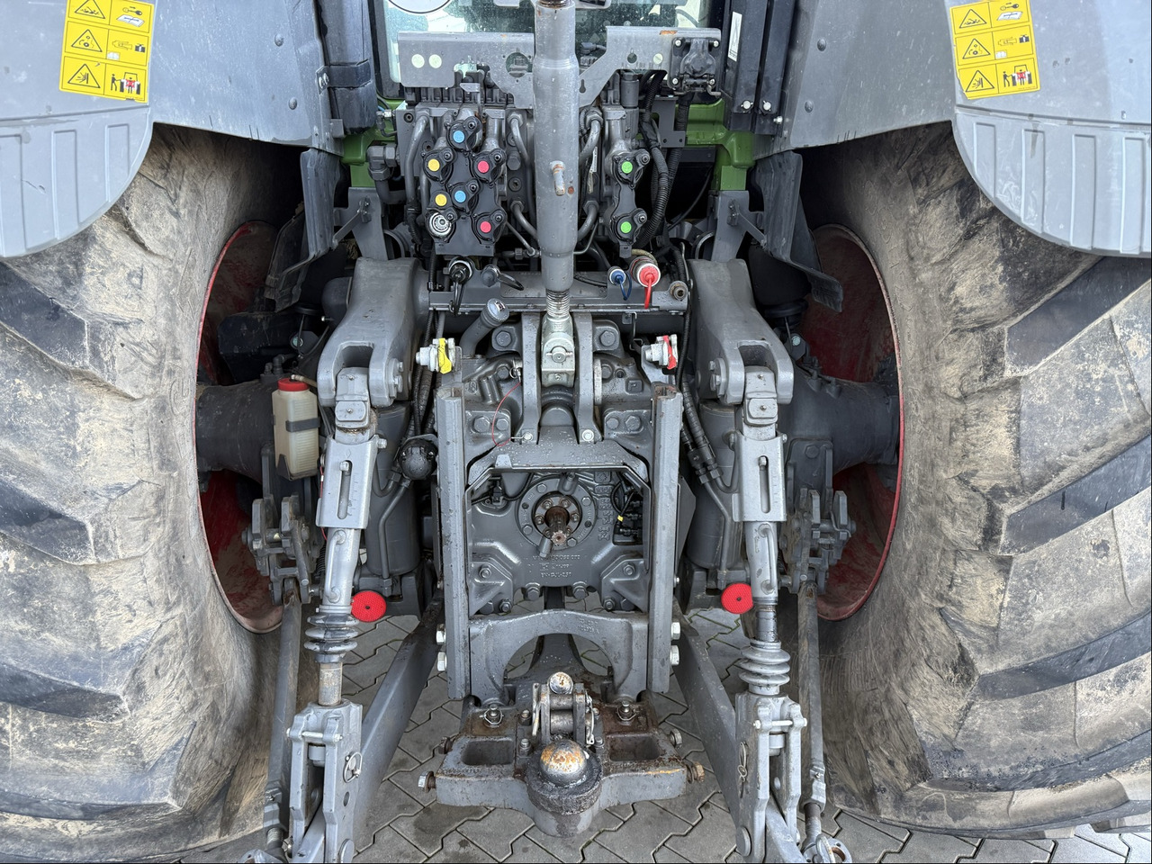 Fendt 828 Vario ProfiPlus Motor NEU - Traktor: das Bild 4 Fendt 828 Vario ProfiPlus Motor NEU - Traktor: das Bild 4