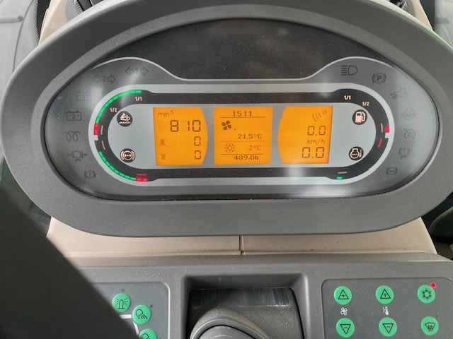 Fendt 828 Vario S4 Profi - Traktor: das Bild 2 Fendt 828 Vario S4 Profi - Traktor: das Bild 2