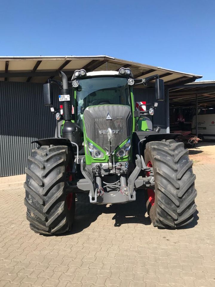 Fendt 828 Vario S4 Profi - Traktor: das Bild 4 Fendt 828 Vario S4 Profi - Traktor: das Bild 4
