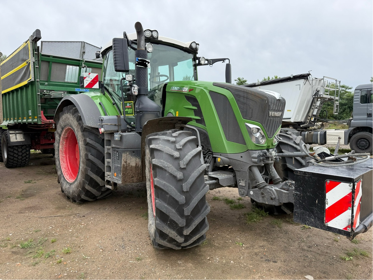 Fendt 828 Vario S4 ProfiPlus - Traktor: das Bild 1 Fendt 828 Vario S4 ProfiPlus - Traktor: das Bild 1