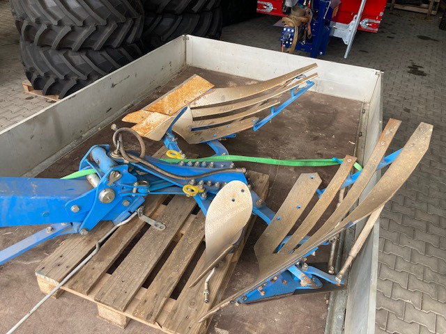 Lemken Zubehör zu Juwel 10 - Pflug: das Bild 1 Lemken Zubehör zu Juwel 10 - Pflug: das Bild 1