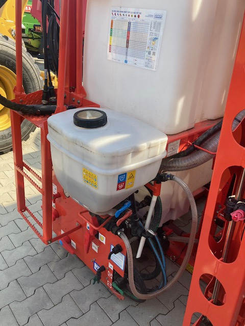 Maschio TEMPO 1201 Bravo - Anbauspritze: das Bild 5 Maschio TEMPO 1201 Bravo - Anbauspritze: das Bild 5