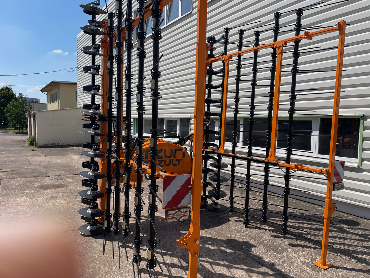 Mezuri Rzult 7,5m professional - Egge: das Bild 2 Mezuri Rzult 7,5m professional - Egge: das Bild 2