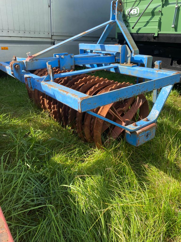 Tigges Frontpacker - Ackerwalze: das Bild 2 Tigges Frontpacker - Ackerwalze: das Bild 2