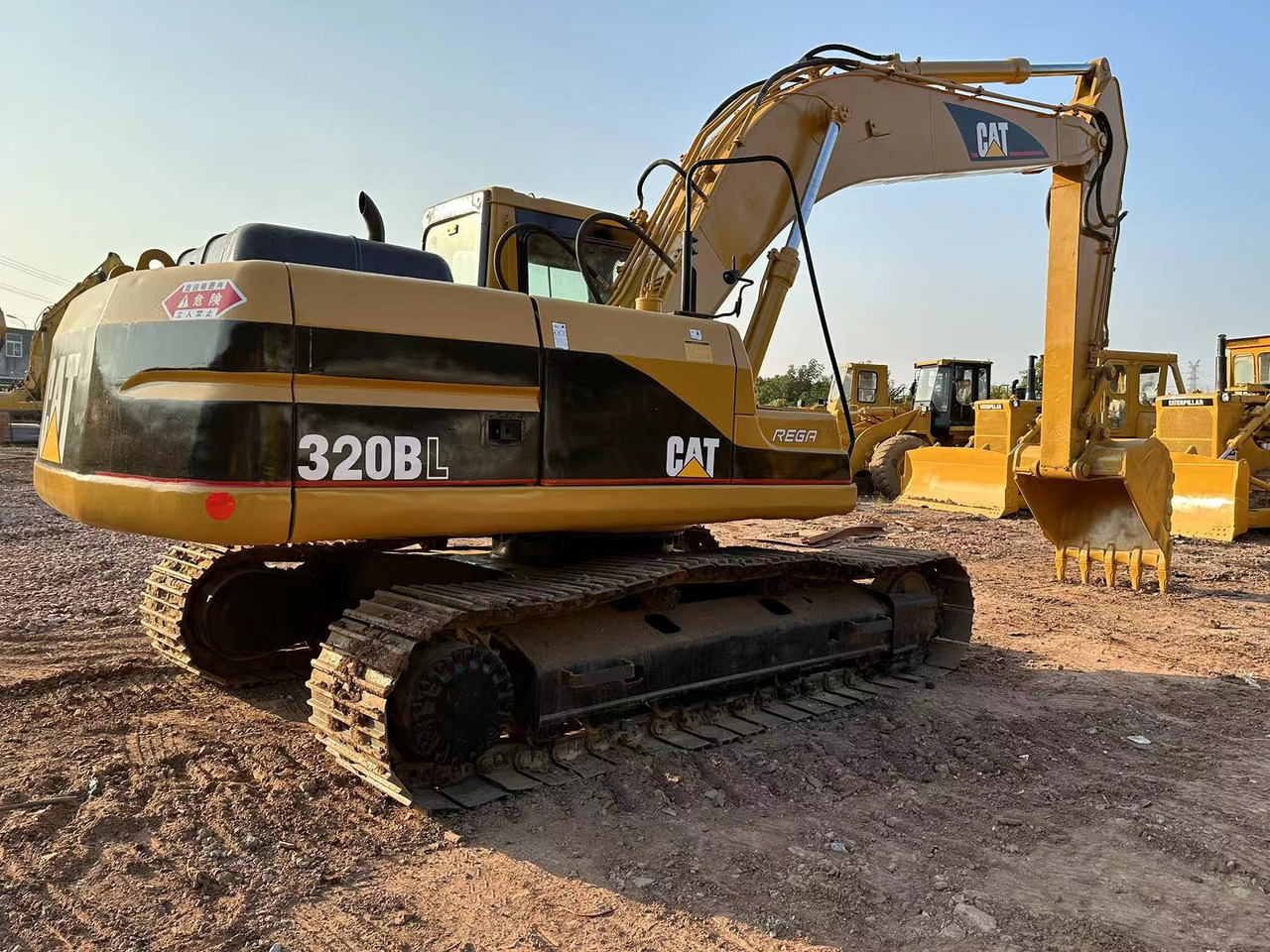 CAT 320B excavator - Kettenbagger: das Bild 2 CAT 320B excavator - Kettenbagger: das Bild 2