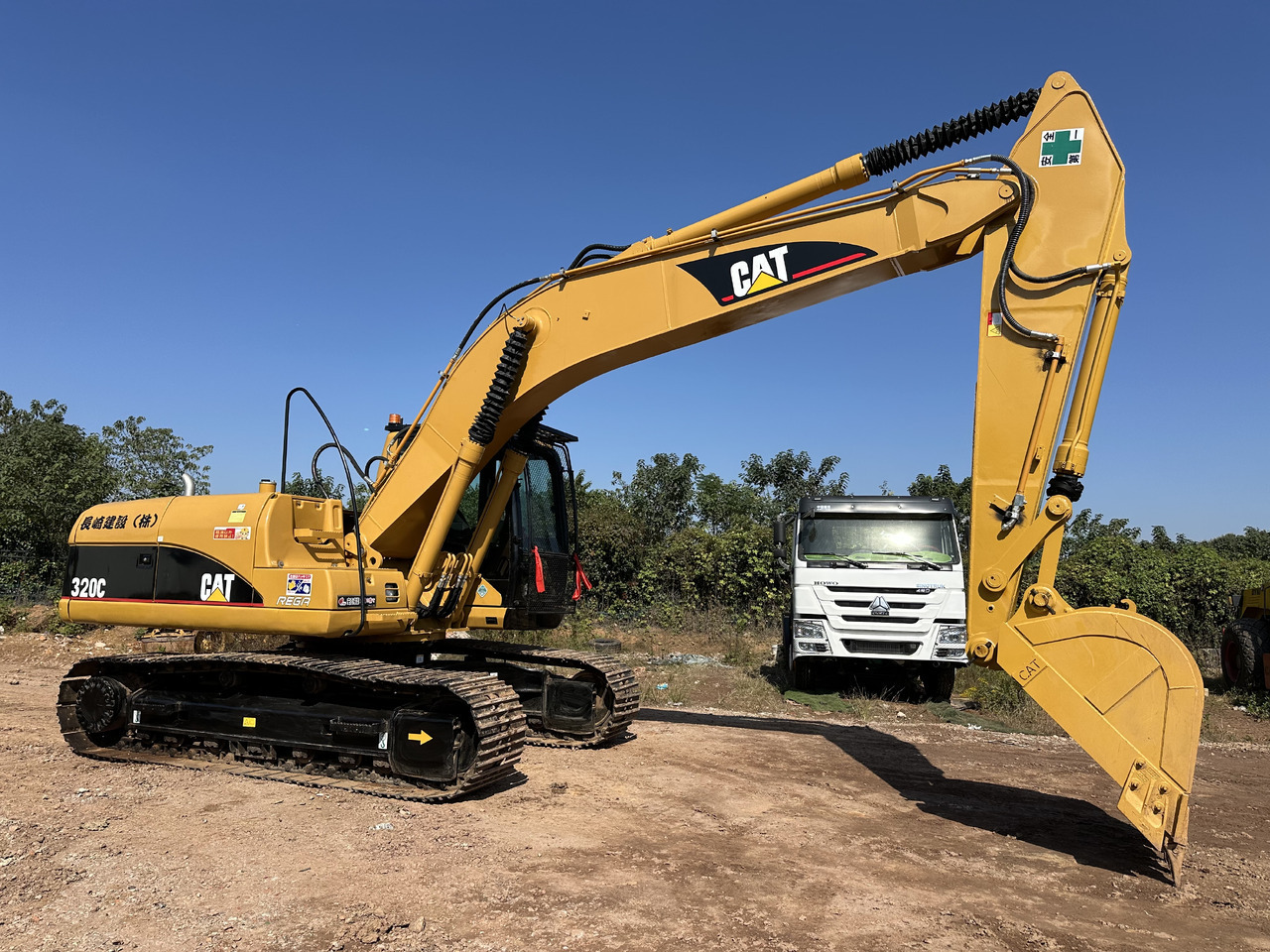 CATERPILLAR 320CL - Kettenbagger: das Bild 1 CATERPILLAR 320CL - Kettenbagger: das Bild 1