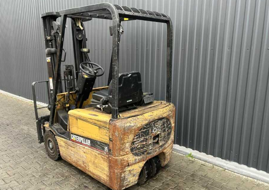 CAT Lift Trucks EP16KT - Elektrostapler: das Bild 3 CAT Lift Trucks EP16KT - Elektrostapler: das Bild 3