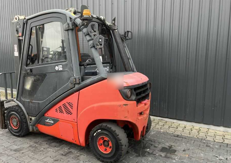 Linde H25D-02 - Dieselstapler: das Bild 3 Linde H25D-02 - Dieselstapler: das Bild 3