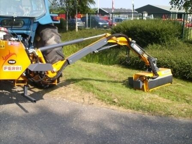 Ferri TD 37 - Rasenmäher: das Bild 2 Ferri TD 37 - Rasenmäher: das Bild 2