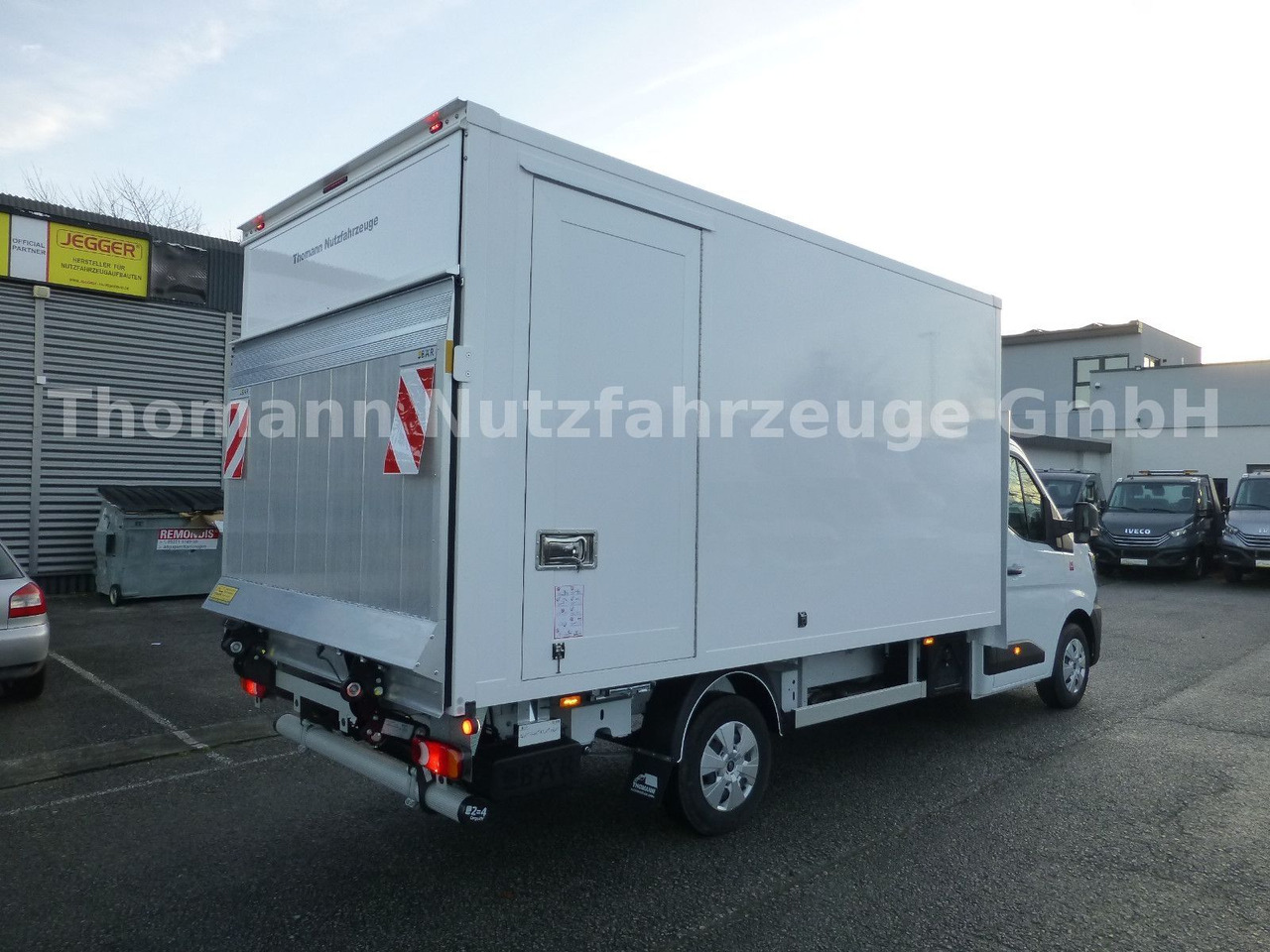 Renault NEW Master Kühlkoffer Xarios 300 BÄR LBW - Kühltransporter: das Bild 5 Renault NEW Master Kühlkoffer Xarios 300 BÄR LBW - Kühltransporter: das Bild 5