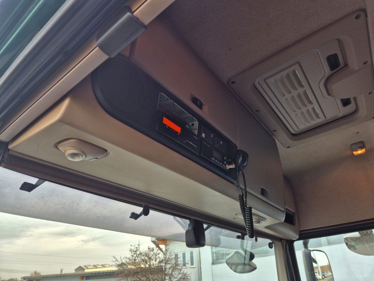 Holztransporter, Autokran DAF XF 460 6x4 Epsilon M12Z91: das Bild 30 Holztransporter, Autokran DAF XF 460 6x4 Epsilon M12Z91: das Bild 30