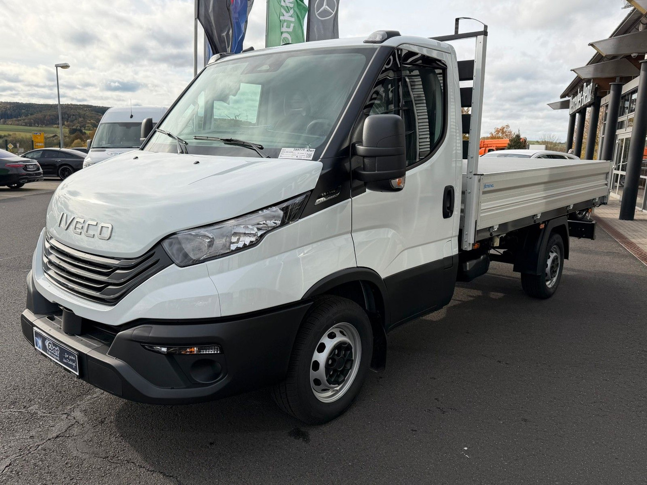 Iveco Daily 35S14 A8*R3.450mm*Automatik*Kamera*2Sitze* - Kipper Transporter: das Bild 3 Iveco Daily 35S14 A8*R3.450mm*Automatik*Kamera*2Sitze* - Kipper Transporter: das Bild 3