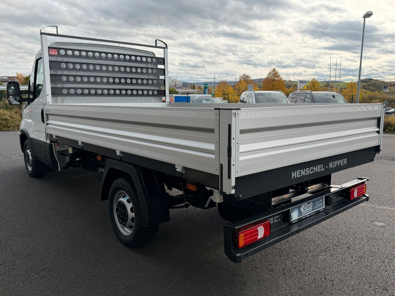 Iveco Daily 35S14 A8*R3.450mm*Automatik*Kamera*2Sitze* - Kipper Transporter: das Bild 4 Iveco Daily 35S14 A8*R3.450mm*Automatik*Kamera*2Sitze* - Kipper Transporter: das Bild 4