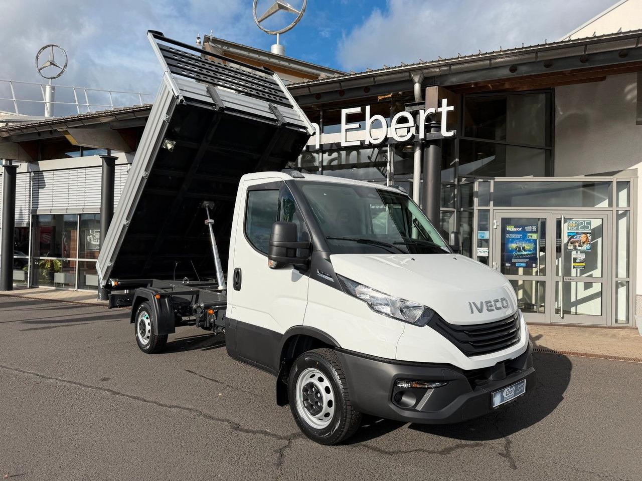 Iveco Daily 35S16 A8 *R3.450mm*Automatik*Klima* 3x - Kipper Transporter: das Bild 1 Iveco Daily 35S16 A8 *R3.450mm*Automatik*Klima* 3x - Kipper Transporter: das Bild 1