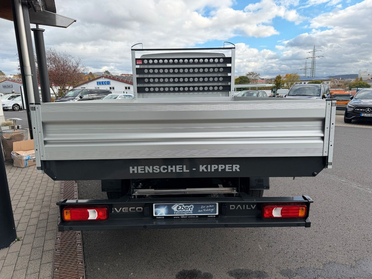 Iveco Daily 35S16 A8 *R3.450mm*Automatik*Klima* 3x - Kipper Transporter: das Bild 5 Iveco Daily 35S16 A8 *R3.450mm*Automatik*Klima* 3x - Kipper Transporter: das Bild 5