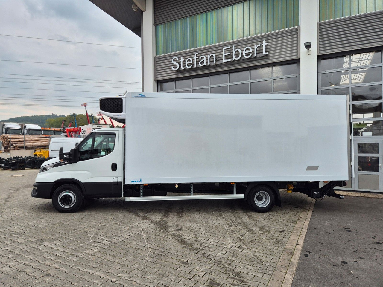 Iveco Daily 70C18 A8 3.0L *R5.100mm*LBW*Luft*Automatik - Kühltransporter: das Bild 3 Iveco Daily 70C18 A8 3.0L *R5.100mm*LBW*Luft*Automatik - Kühltransporter: das Bild 3