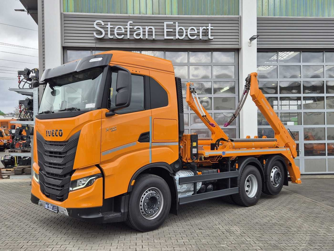 Iveco X-Way AS280X46Y/PS ON 6x2 MEILLER AK16 Intarder - Kipper: das Bild 3 Iveco X-Way AS280X46Y/PS ON 6x2 MEILLER AK16 Intarder - Kipper: das Bild 3