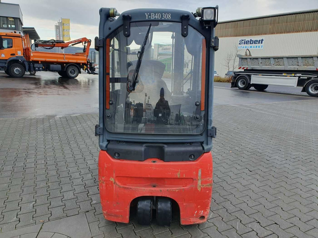 Linde E18 - 01 / Triplex: 4.50m! / SS / nur 5.672h! - Elektrostapler: das Bild 5 Linde E18 - 01 / Triplex: 4.50m! / SS / nur 5.672h! - Elektrostapler: das Bild 5
