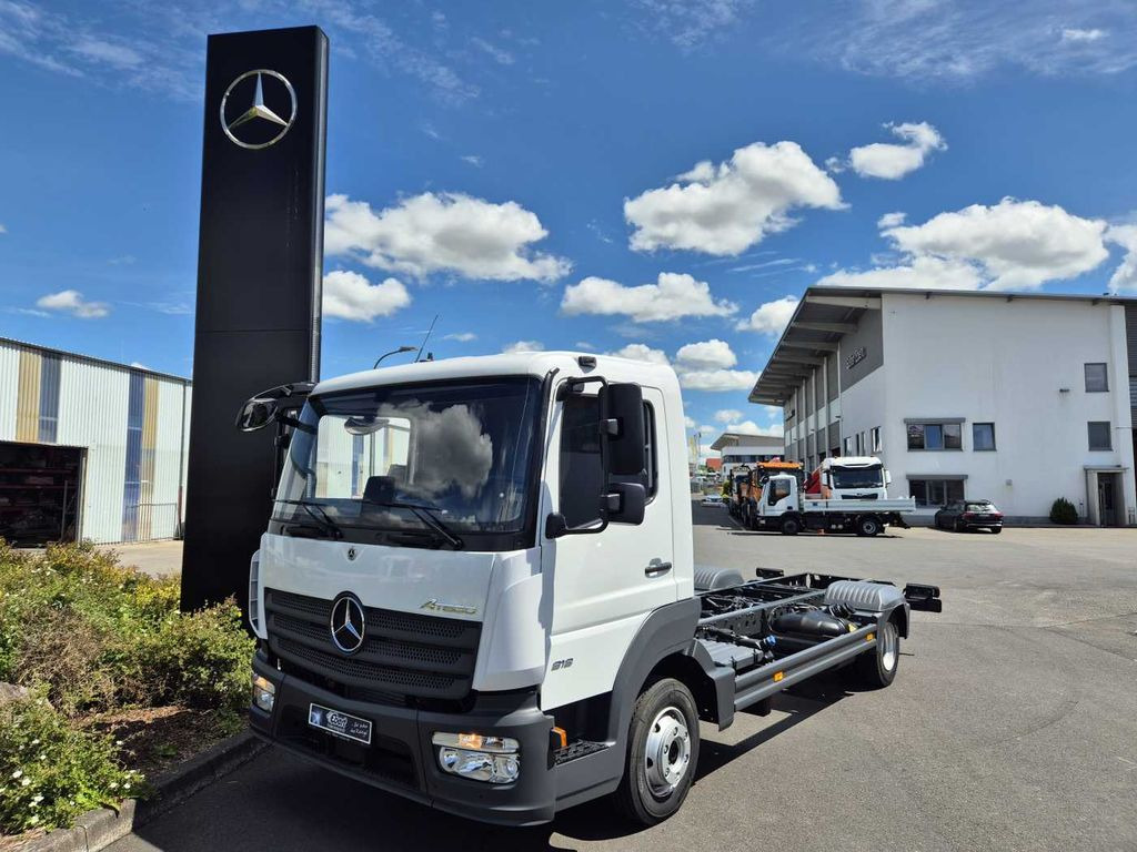 Mercedes-Benz Atego 818 L Fahrgestell, 6 Stück vorhanden Mercedes-Benz Atego 818 L Fahrgestell, 2 Stück vorhanden - Fahrgestell LKW: das Bild 1 Mercedes-Benz Atego 818 L Fahrgestell, 6 Stück vorhanden Mercedes-Benz Atego 818 L Fahrgestell, 2 Stück vorhanden - Fahrgestell LKW: das Bild 1