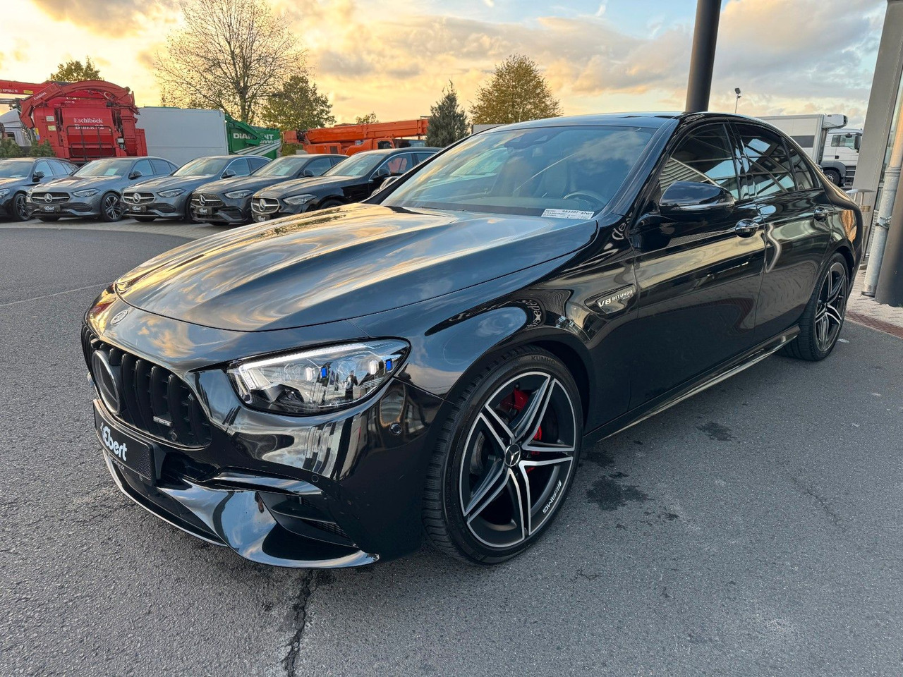 Mercedes-Benz E 63 AMG S Pano+Burm+AirM+HUD+360+uvm. - Limousine: das Bild 2 Mercedes-Benz E 63 AMG S Pano+Burm+AirM+HUD+360+uvm. - Limousine: das Bild 2