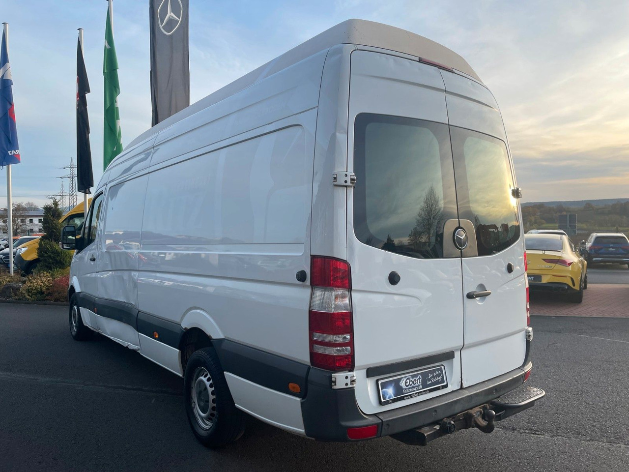Mercedes-Benz Sprinter 316 CDI Maxi Superhochdach AHK - Kastenwagen: das Bild 3 Mercedes-Benz Sprinter 316 CDI Maxi Superhochdach AHK - Kastenwagen: das Bild 3