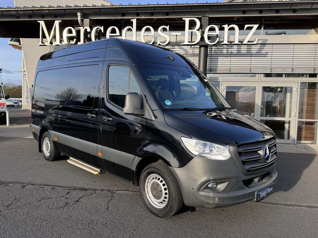 Mercedes-Benz Sprinter 317 CDI Rollstuhl-/Behinderten-Lift AMF Mercedes-Benz Sprinter 317 CDI Rollstuhl-/Behinderten-Lift AMF - Kleinbus, Personentransporter: das Bild 3 Mercedes-Benz Sprinter 317 CDI Rollstuhl-/Behinderten-Lift AMF Mercedes-Benz Sprinter 317 CDI Rollstuhl-/Behinderten-Lift AMF - Kleinbus, Personentransporter: das Bild 3