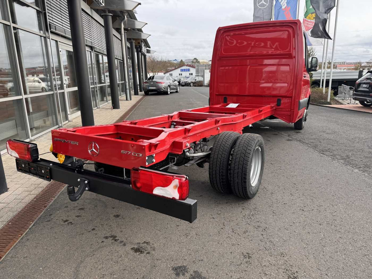 Mercedes-Benz Sprinter 517 CDI 4325 Fahrgestell AHK3,5 5.500kg - Fahrgestell LKW: das Bild 4 Mercedes-Benz Sprinter 517 CDI 4325 Fahrgestell AHK3,5 5.500kg - Fahrgestell LKW: das Bild 4