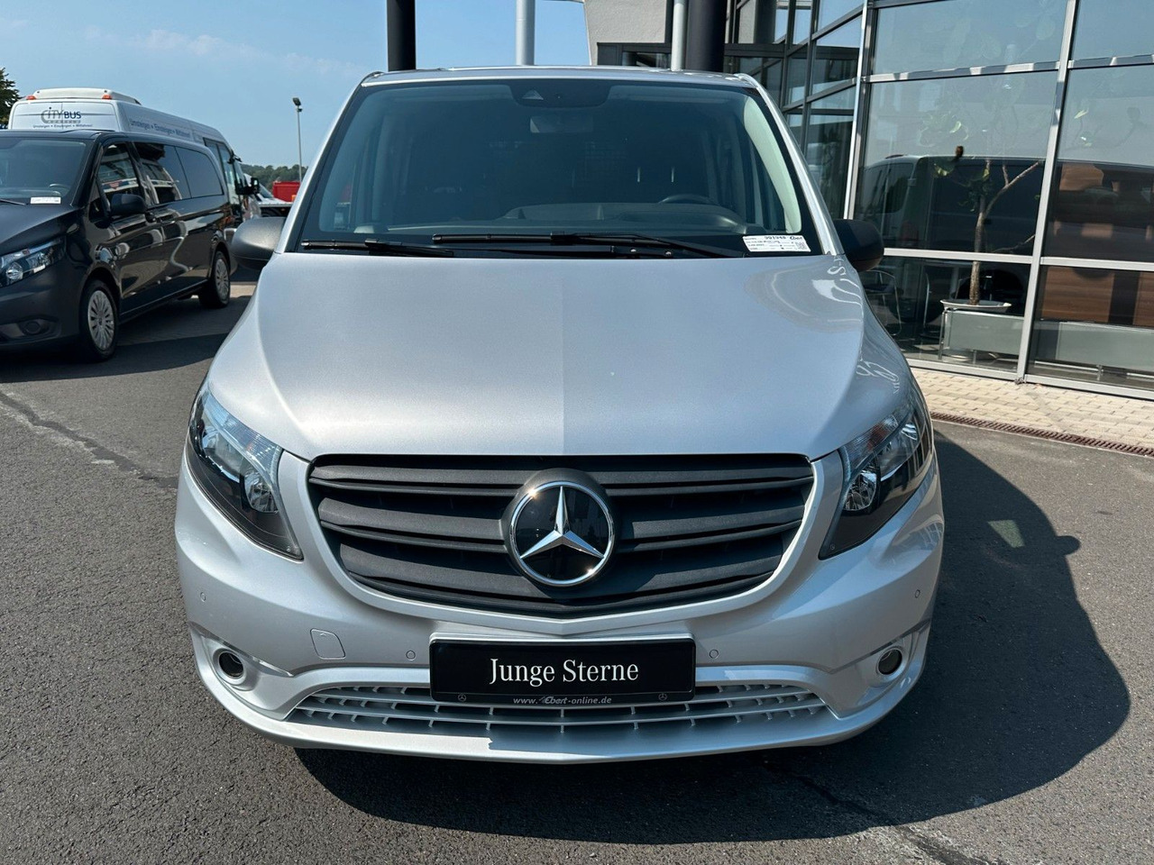 Mercedes-Benz Vito 114 CDI Mixto Regal AHK Klima PARKTRONIC - Personentransporter: das Bild 2 Mercedes-Benz Vito 114 CDI Mixto Regal AHK Klima PARKTRONIC - Personentransporter: das Bild 2