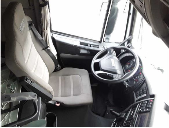 Iveco AS440S40T/P NG LNG Erdgas Intarder 3 Stück Iveco AS440S40T/P NG LNG Erdgas Intarder 3 Stück - Sattelzugmaschine: das Bild 5 Iveco AS440S40T/P NG LNG Erdgas Intarder 3 Stück Iveco AS440S40T/P NG LNG Erdgas Intarder 3 Stück - Sattelzugmaschine: das Bild 5