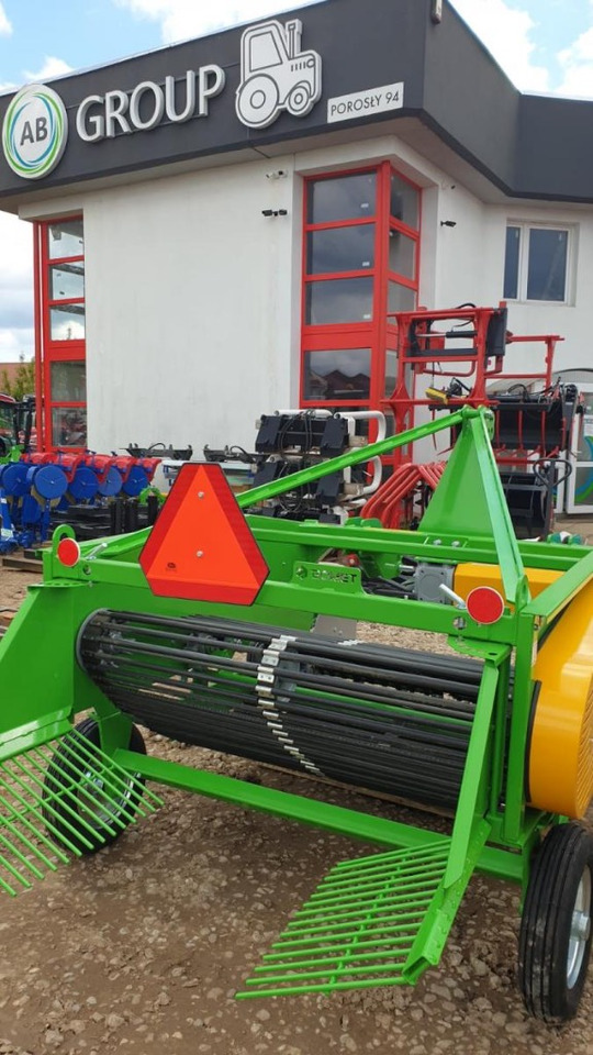 2-row Conveyor Digger Bomet Upus Z656/2 - Kartoffelroder: das Bild 5 2-row Conveyor Digger Bomet Upus Z656/2 - Kartoffelroder: das Bild 5