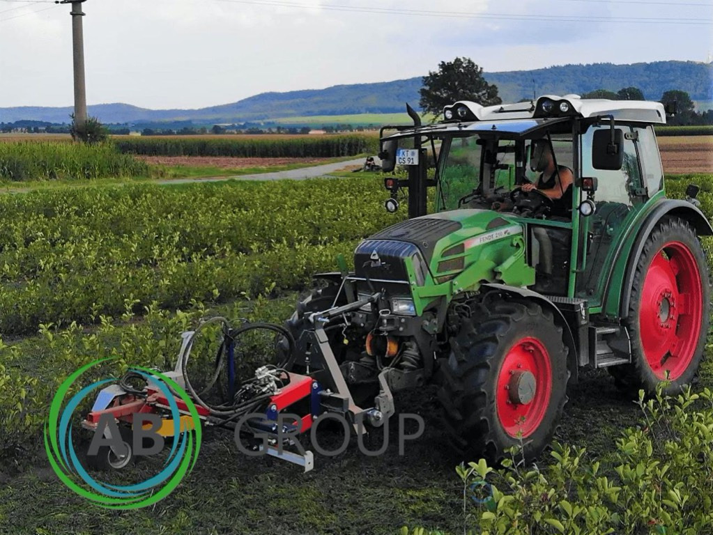 Jagoda one-sided auto weeding machine LUCY LU-01F - Anbauteil für Landmaschine: das Bild 1 Jagoda one-sided auto weeding machine LUCY LU-01F - Anbauteil für Landmaschine: das Bild 1