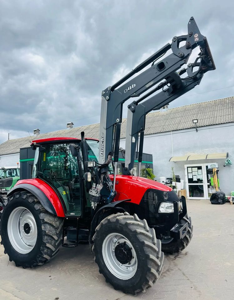 Case IH Farmall 105C - Traktor: das Bild 2 Case IH Farmall 105C - Traktor: das Bild 2