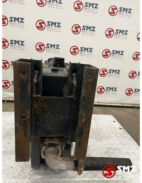 Hiab Occ hydraulische tank + bedieningsventiel Hiab - Hydrauliktank für LKW: das Bild 3 Hiab Occ hydraulische tank + bedieningsventiel Hiab - Hydrauliktank für LKW: das Bild 3