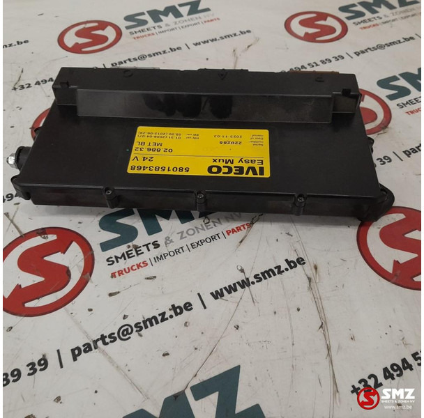Iveco Occ ECU MET BL regeleenheid Iveco - Steuergerät für LKW: das Bild 2 Iveco Occ ECU MET BL regeleenheid Iveco - Steuergerät für LKW: das Bild 2