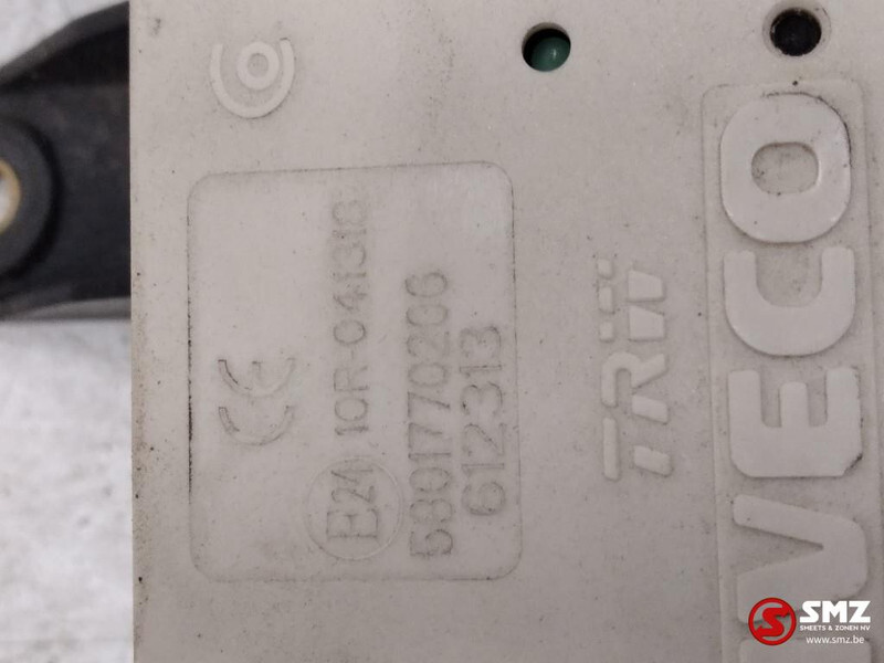 Iveco Occ ECU besturingseenheid centrale vergrendeling I - Steuergerät für LKW: das Bild 2 Iveco Occ ECU besturingseenheid centrale vergrendeling I - Steuergerät für LKW: das Bild 2