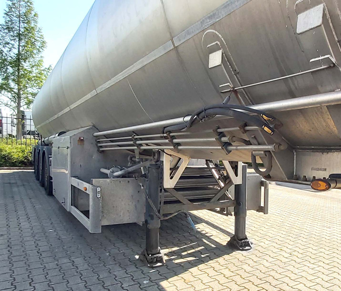 INDOX Gas tank semi-trailer cryogenic used for LNG, Methan, Methane, ethylene, nitrogen. - Tankauflieger: das Bild 5 INDOX Gas tank semi-trailer cryogenic used for LNG, Methan, Methane, ethylene, nitrogen. - Tankauflieger: das Bild 5