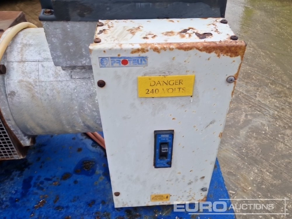 Stromgenerator Generator, 2 Cylinder Engine: das Bild 13