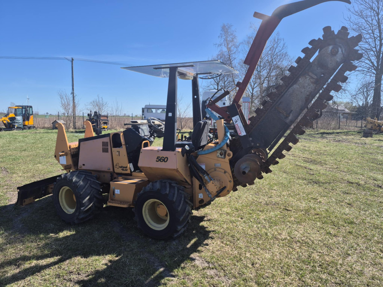 Case 560 - Grabenbagger/ Grabenfräse: das Bild 3 Case 560 - Grabenbagger/ Grabenfräse: das Bild 3