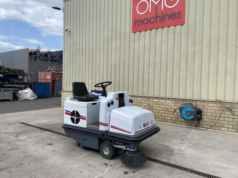 Dulevo 1100 EH, Veegmachine, Hoogkieper - Kehrmaschine: das Bild 3 Dulevo 1100 EH, Veegmachine, Hoogkieper - Kehrmaschine: das Bild 3